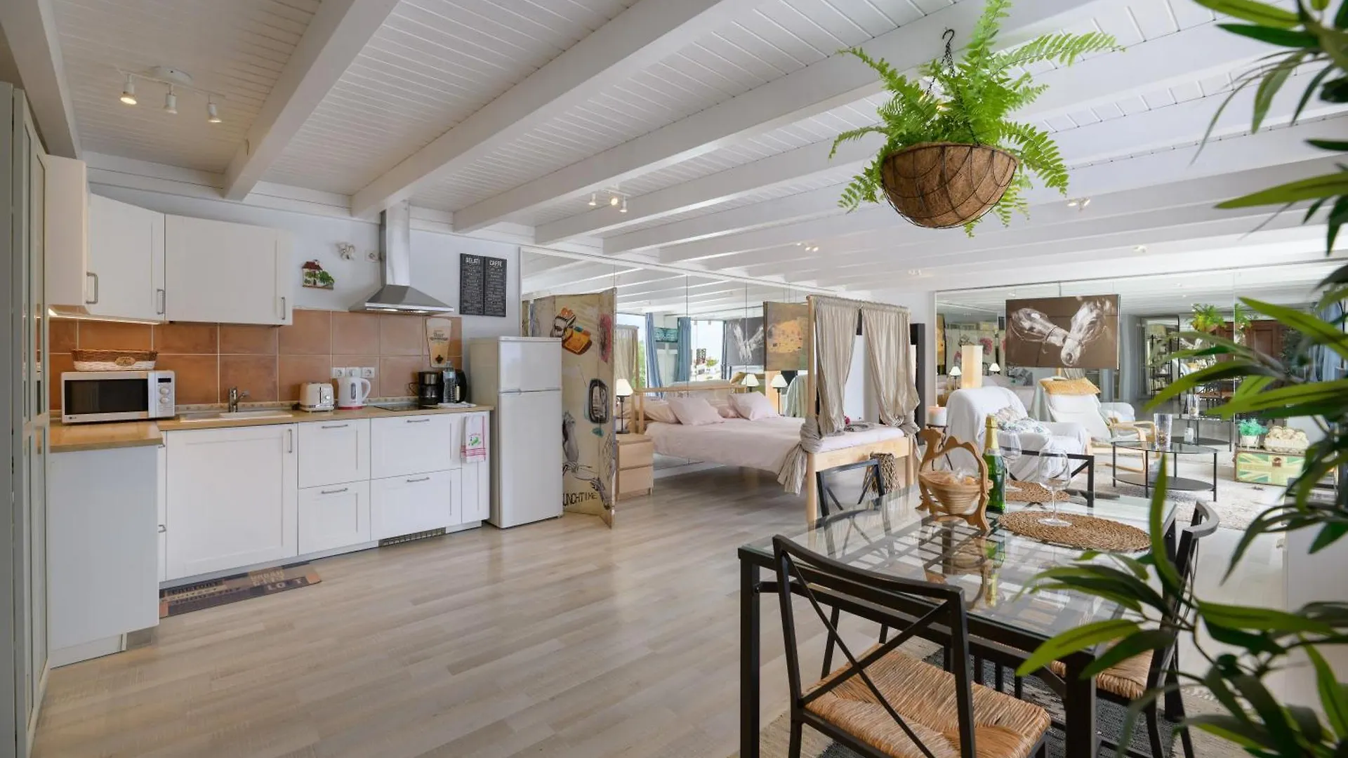 La Asomada  Villa Lilli - La Maison De La Danse 0*, La Asomada (Lanzarote)